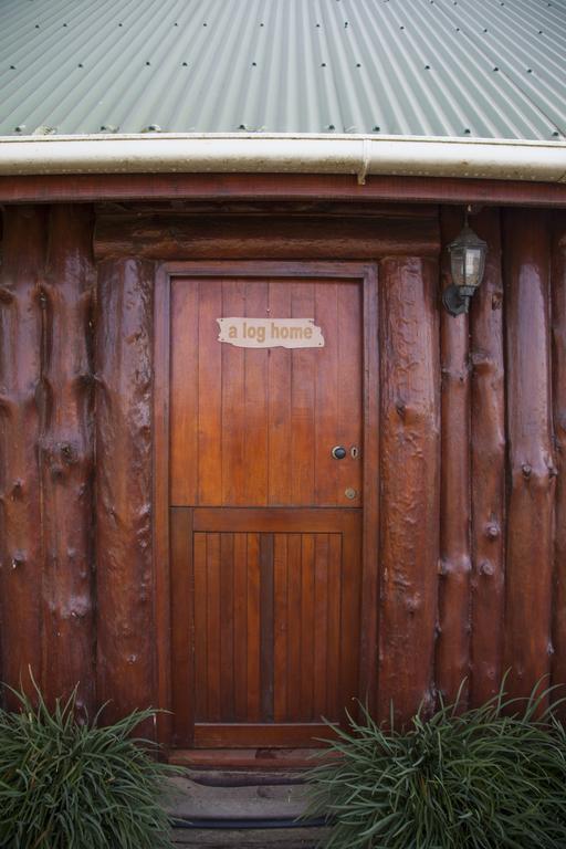 A Log Home At Buffalo Creek Buffeljagsrivier Exterior foto